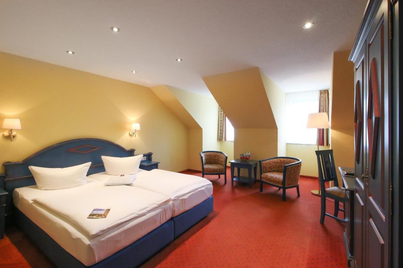 Hotel Erbgericht Buntes Haus Seiffen Esterno foto